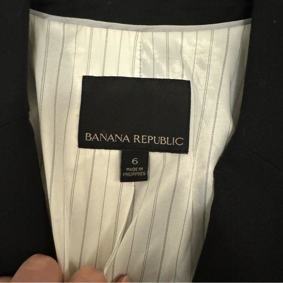 Banana Republic | Black Womens Blazer Size 6 - Picture 3 of 6